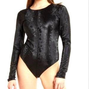 Good American Crewneck Snakeskin Bodysuit